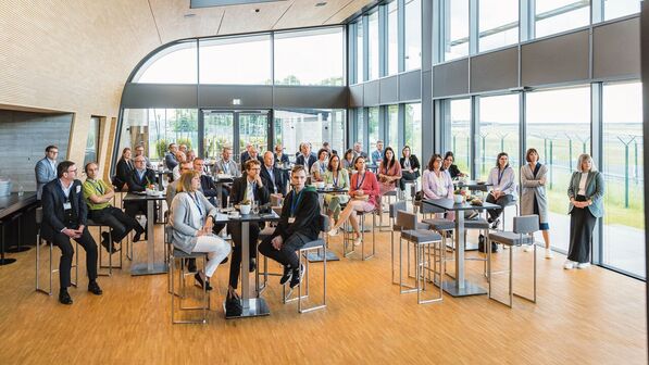Zuhören und lernen: Am ersten Tag der Jahrestagung gab es am Frankfurter Flughafen Vorträge über Employer Branding.